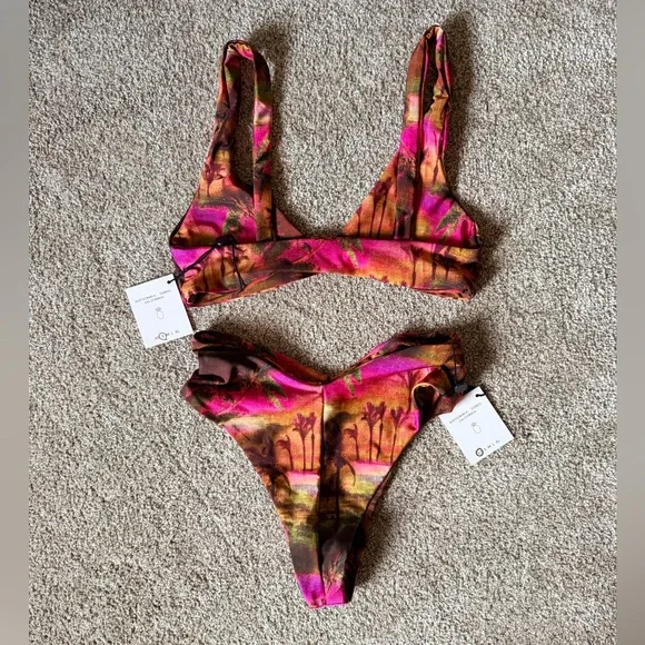 Skatie bikini set - Picture 9 of 13